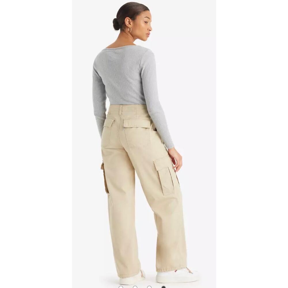 Levi’s ‘94 Baggy Cargo Safari- Tan Pants, size 29
PC9-A4707-0016, MSRP $80 - Picture 15 of 15